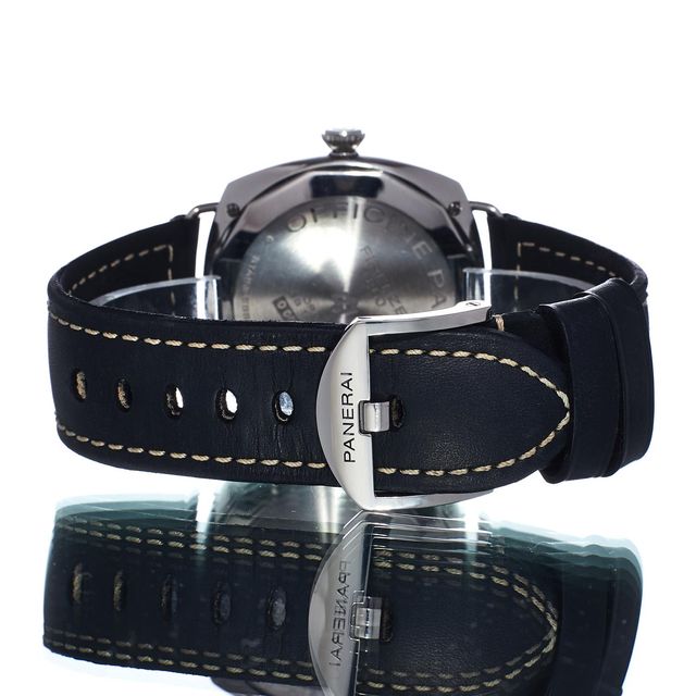 Panerai Radiomir Manual PAM00380 Image 3